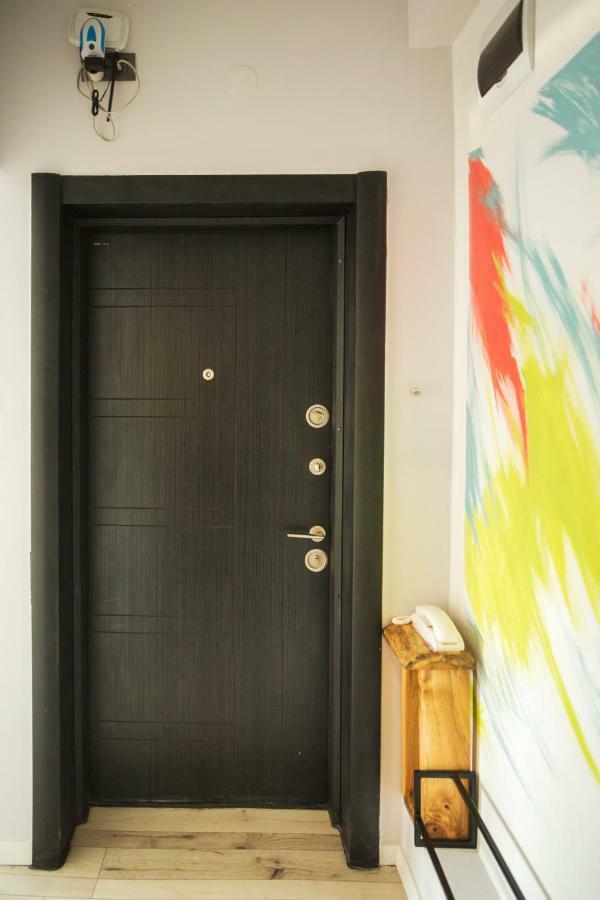 Sunny Studio On Ulica Lyuben Karavelov โซเฟีย ภายนอก รูปภาพ